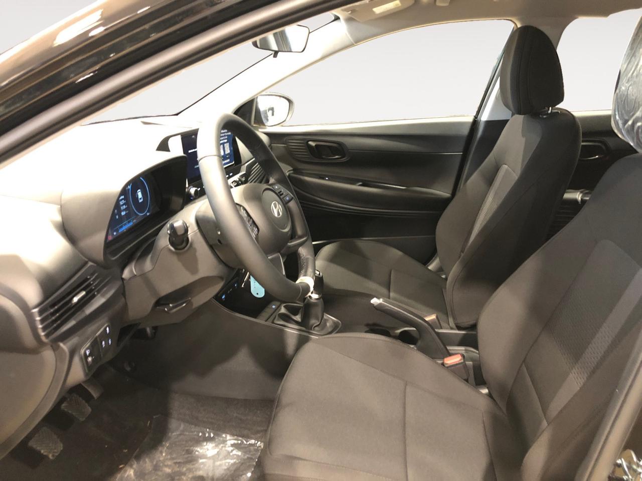 HYUNDAI I20 PE MY25 1.2 MT CONNECTLINE