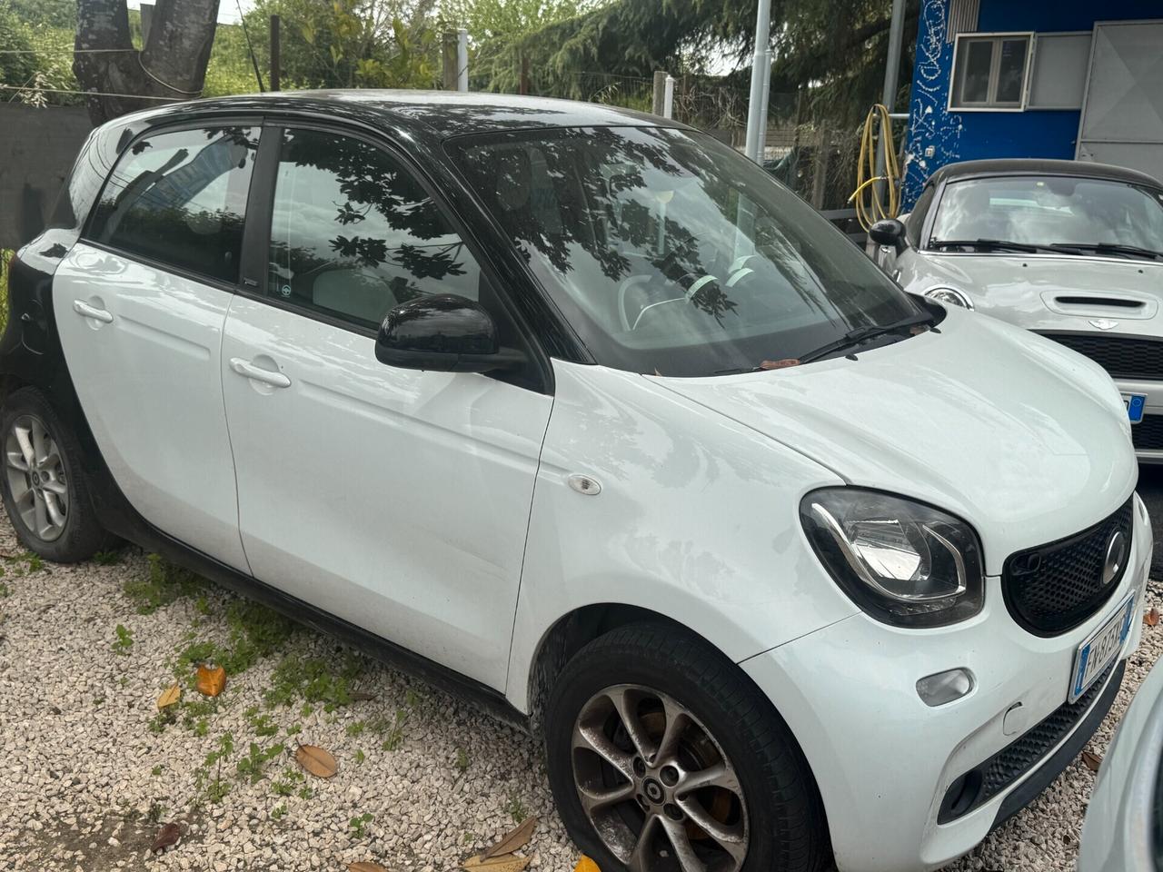 Smart ForFour 70 1000 benzina catena rotta veicolo non marcianrte 2016