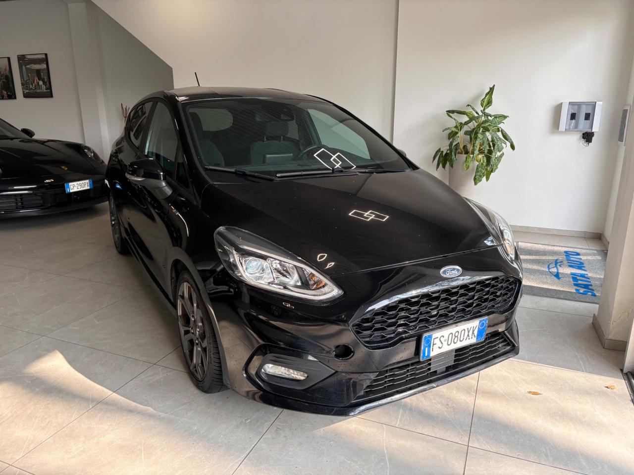 Ford Fiesta 1.0 Ecoboost 100 CV 5 porte ST-Line