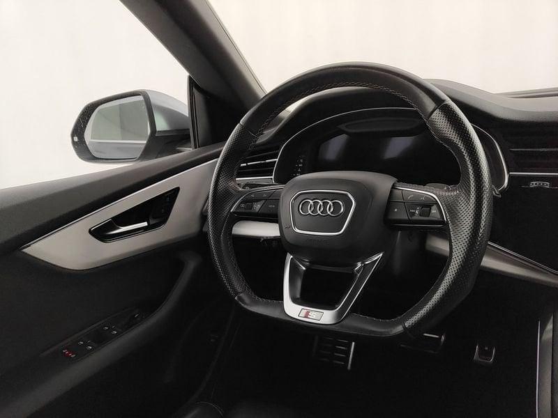 Audi Q8 SQ8 4.0 V8 TDI quattro tiptronic sport attitude