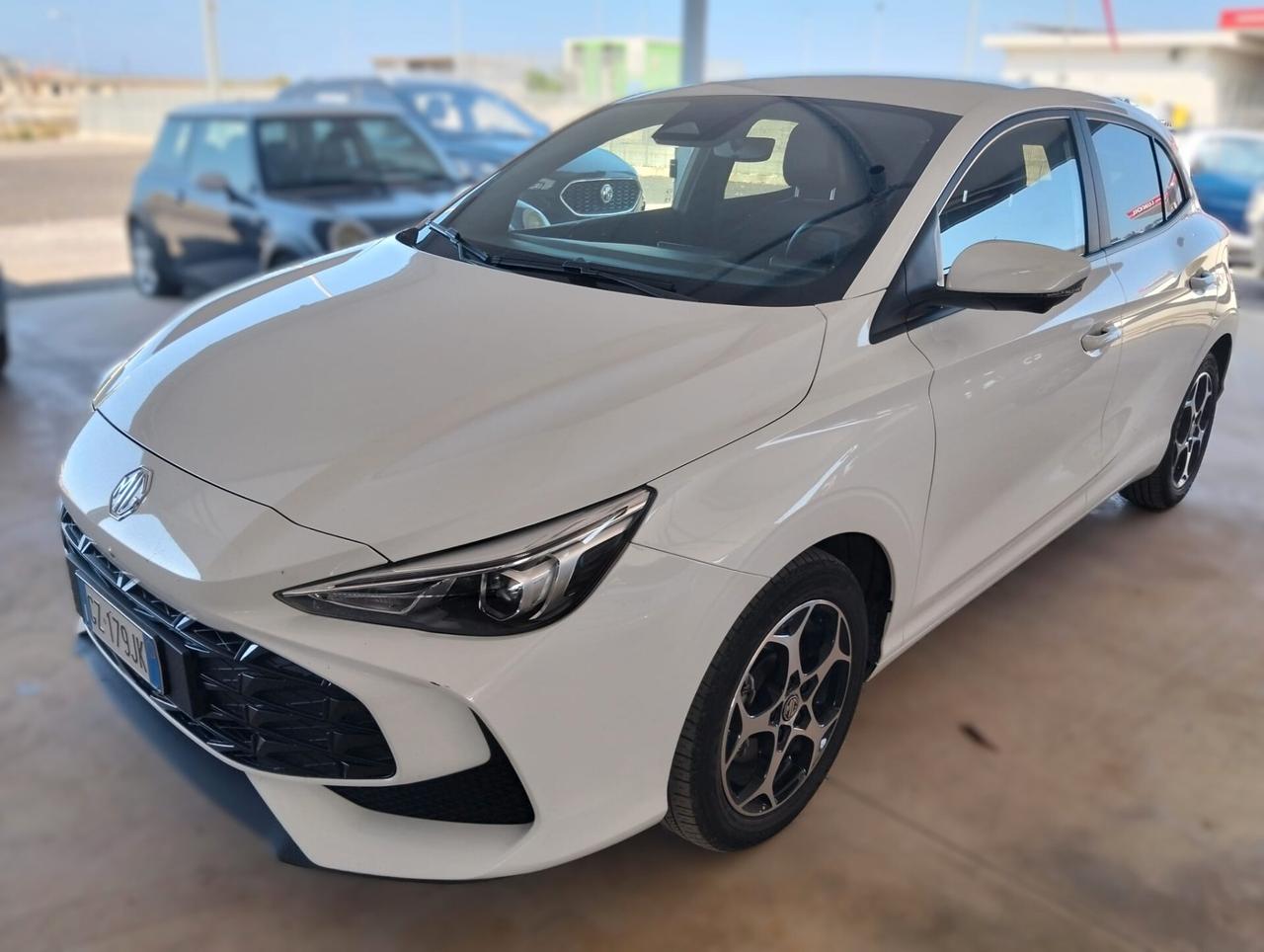 Mg MG3 1.5 HYBRID+ LUXURY 2025
