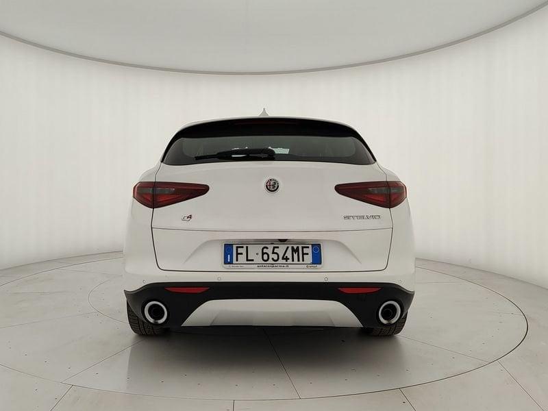 Alfa Romeo Stelvio 2.2 Turbodiesel 210 CV AT8 Q4 business