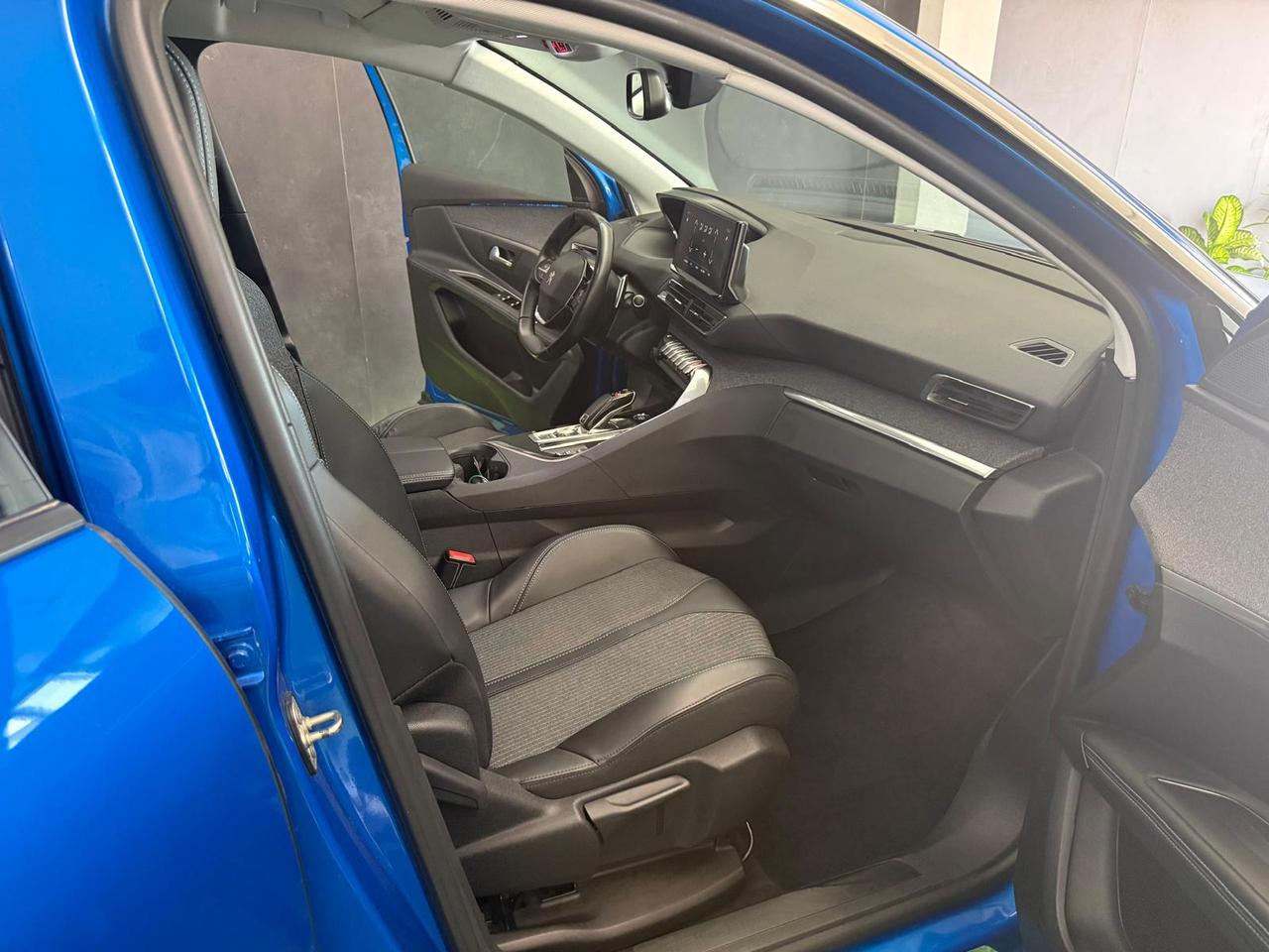 Peugeot 3008 1.5 BlueHDI EAT8 S&S Allure Pack