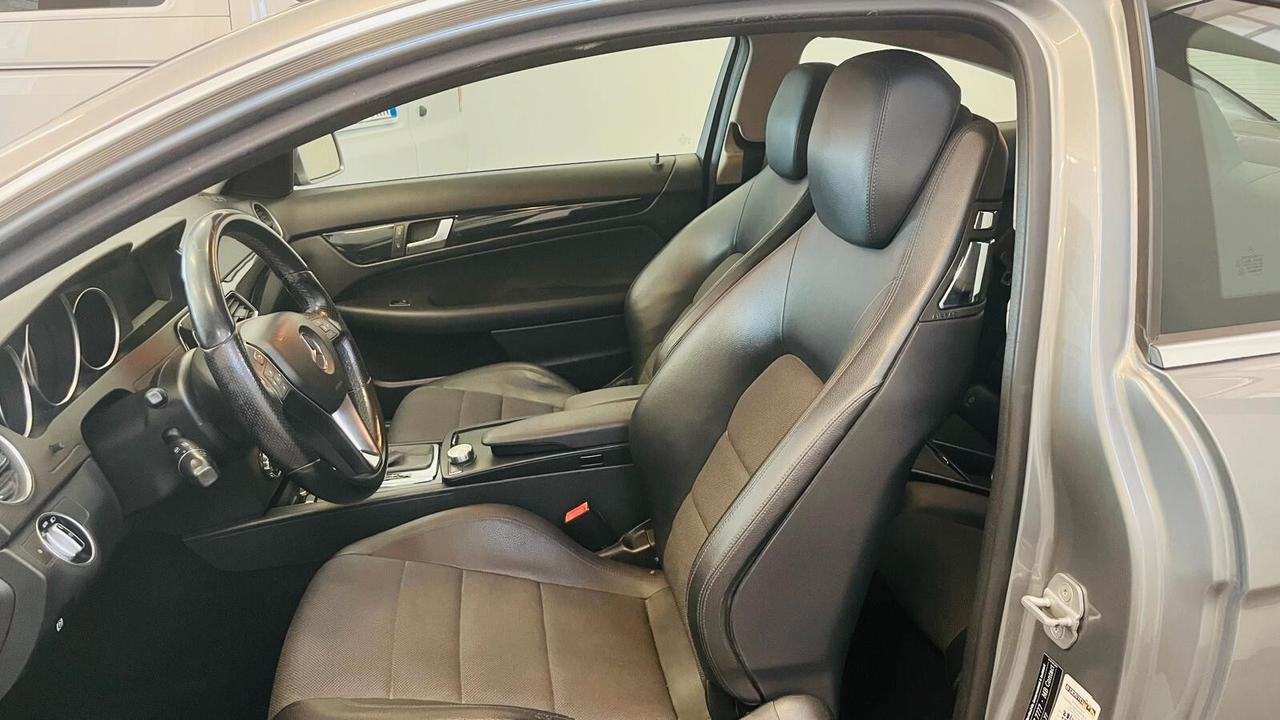 Mercedes-benz C 220 CDI Coupé Avantgarde