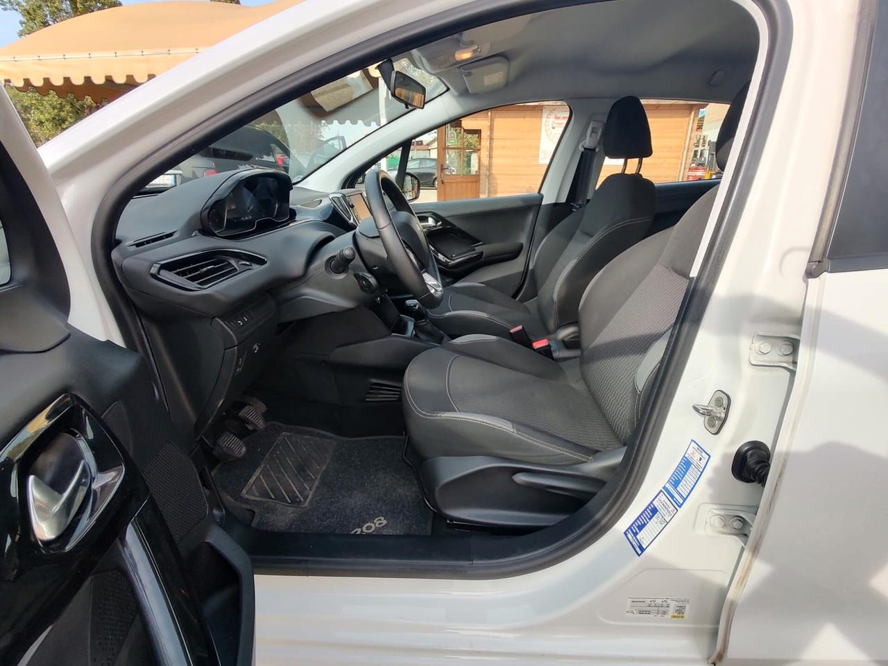 Peugeot 208 PureTech 82 5p. GPL Access, BENZINA\GPL, OK NEOPATENTATI