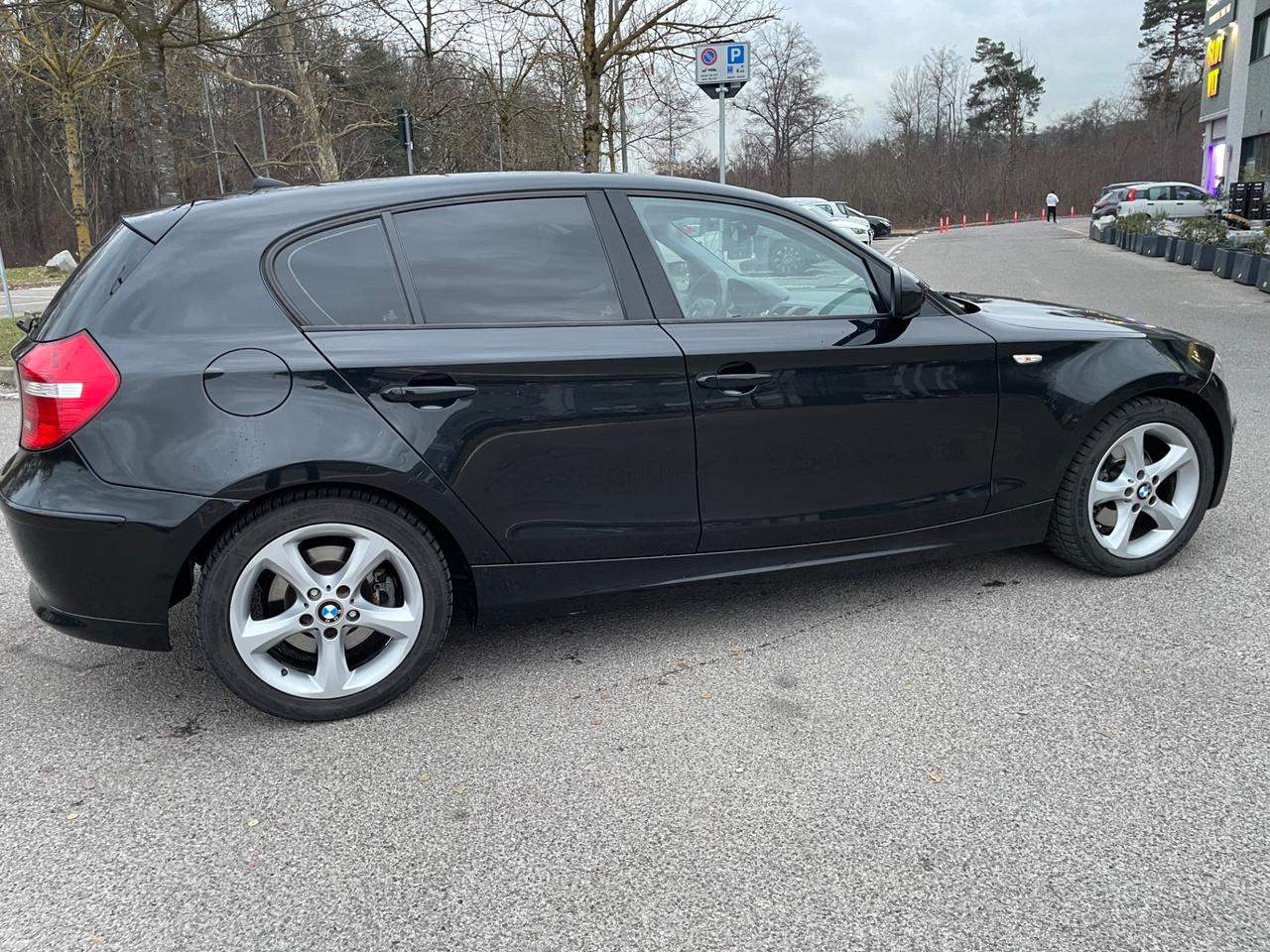 Bmw 120 120d cat 5 porte Futura DPF