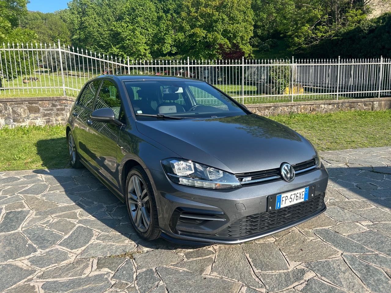 Volkswagen Golf 1.4 TSI 125 CV DSG R Line BlueMotion Tech.