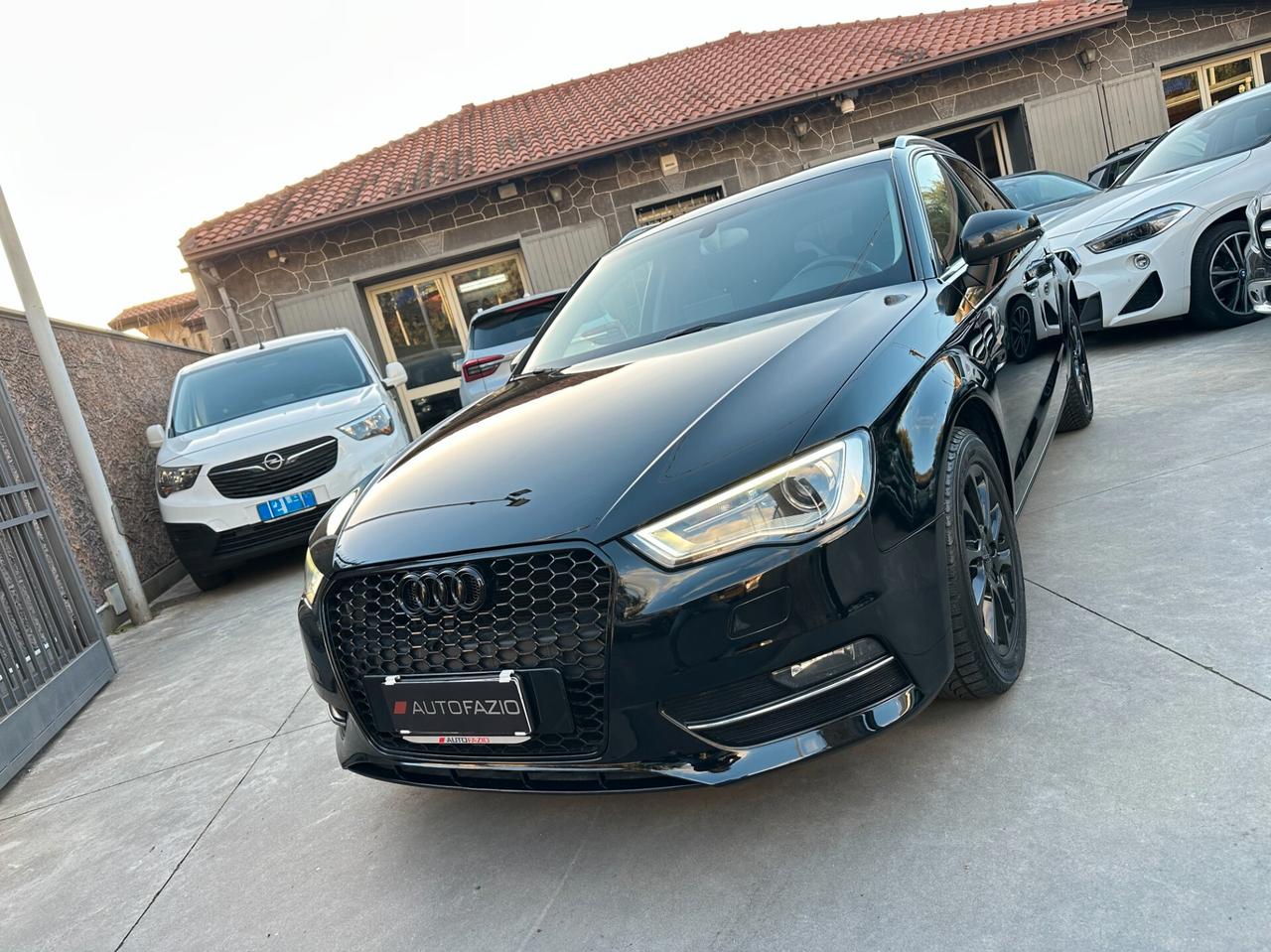 Audi A3 SPB 1.6 TDI 110 CV Black Edition