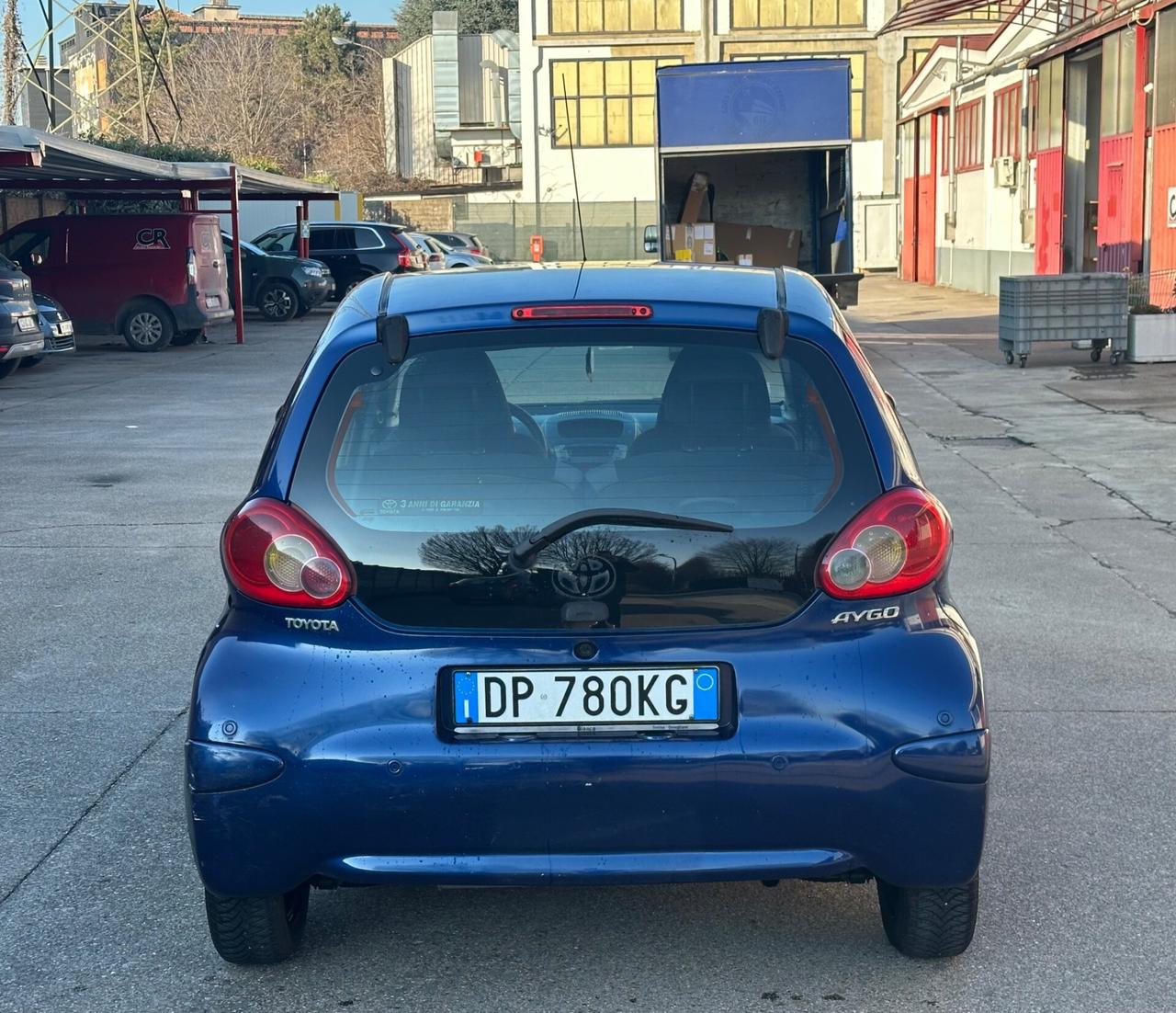 Toyota Aygo 1.0 12V VVT-i 5 porte Sol