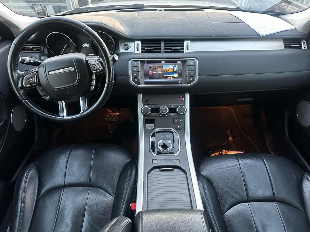 Land Rover Range Rover Evoque 2.0 TD4 150 CV 5p. Pure