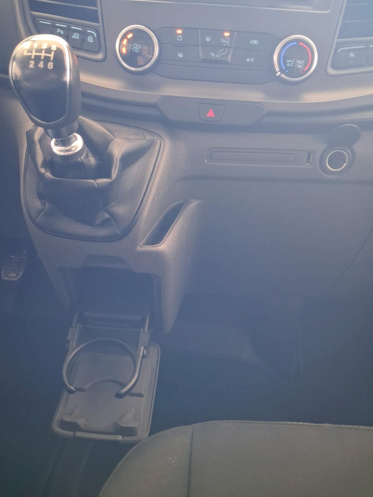Ford Transit Custom Titanium