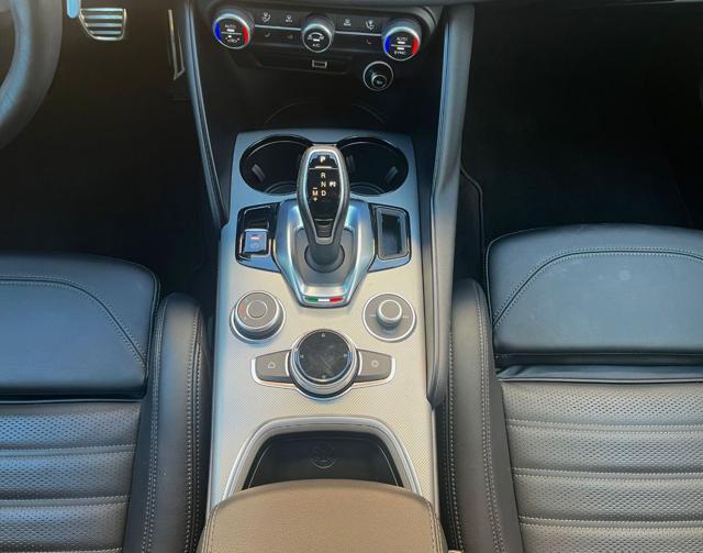 ALFA ROMEO Giulia 2.0 Turbo 280 CV AT8 AWD Q4 Veloce