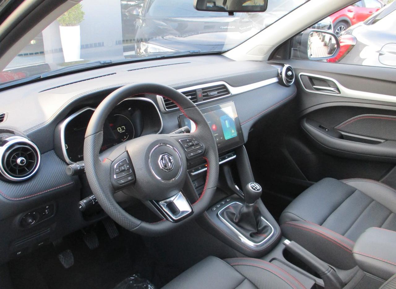 Mg ZS 1.5 Luxury - Carplay/Led