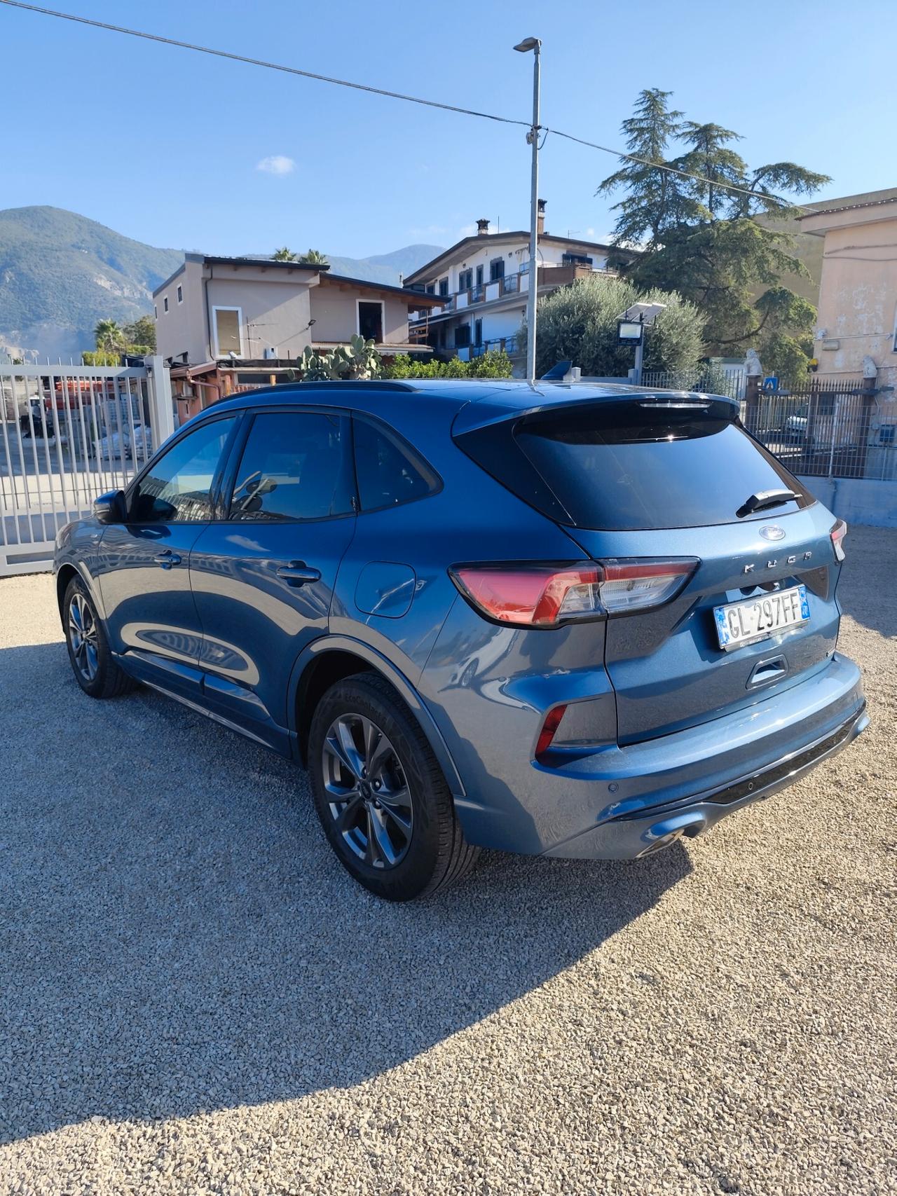Ford Kuga 2.5 Full Hybrid 190 CV CVT 2WD ST-Line