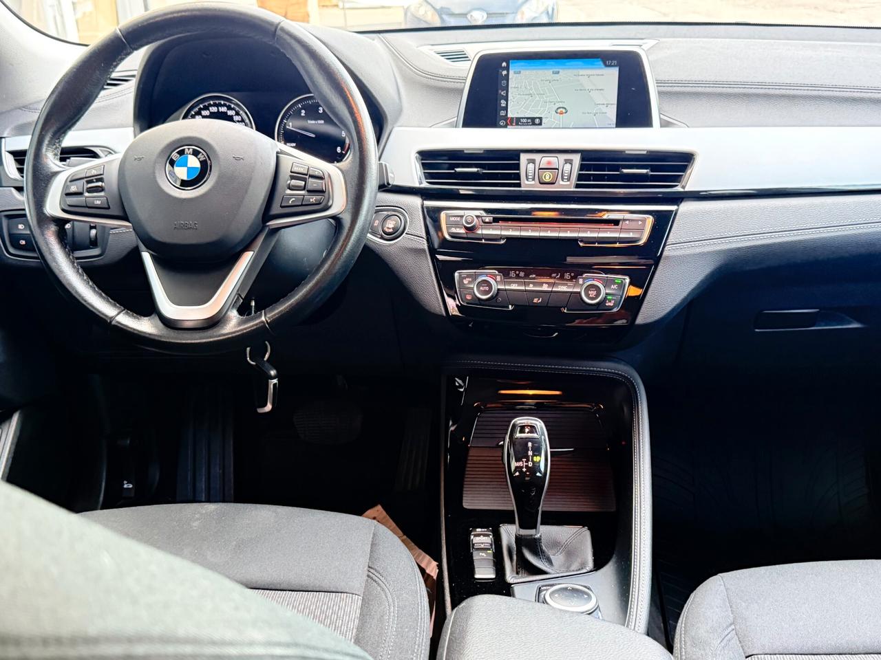 Bmw X2 sdrive18d auto NAVI,ANDROID AUTO,BLUETOOTH,SENSORI DI PARCHEGGIO,BLOCK SHAFT,FULL LED,PORTELLONE AUT