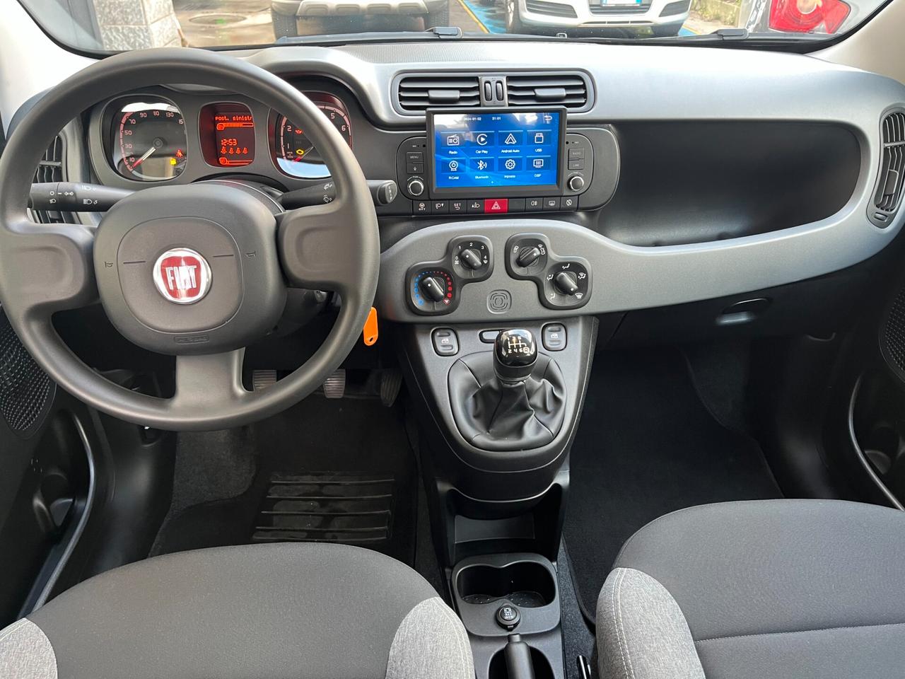 FIAT PANDA 1.0 FIREFLY HYBRID 70CV - NESSUN VINCOLO FINANZIARIO - 5 POSTI, RUOTA DI SCORTA, FENDINEBBIA..