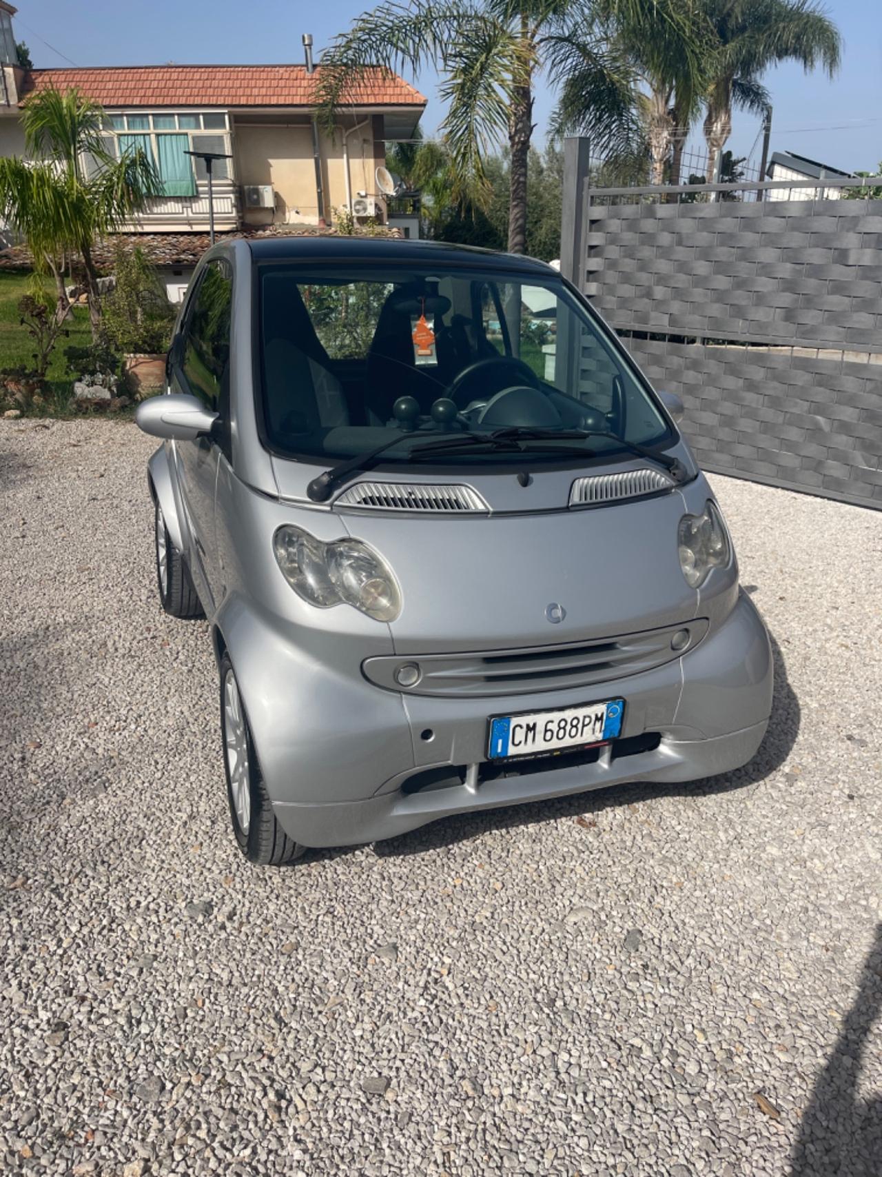 Smart ForTwo 700 coupé passion (45 kW)
