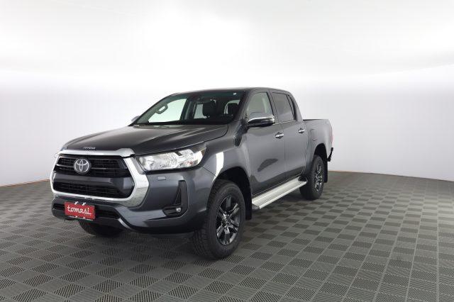 TOYOTA Hilux Hilux 2.4 D-4D A/T 4WD 4 porte Double Cab Lounge