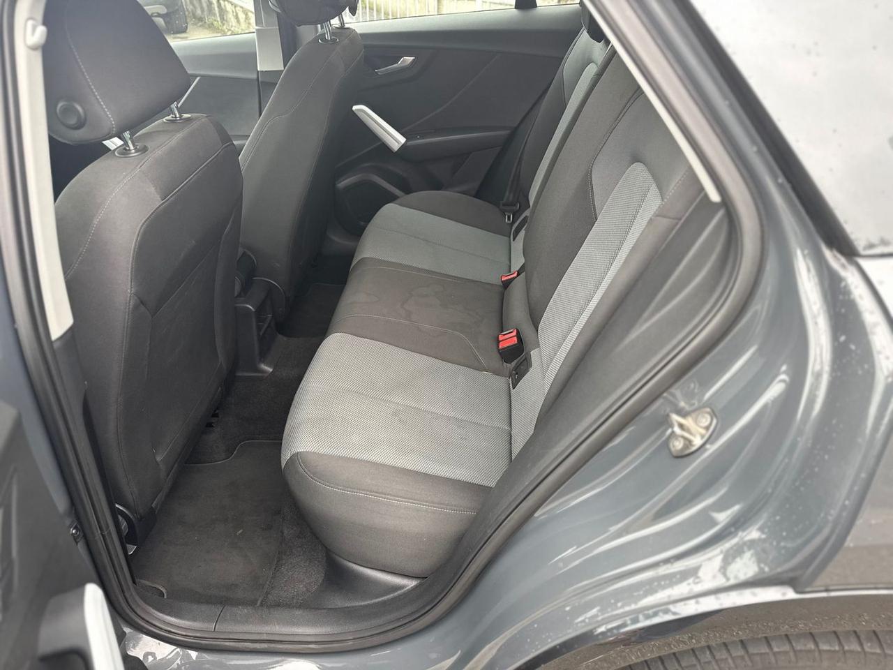 Audi Q2 Business 1.6 30 TDI #7416