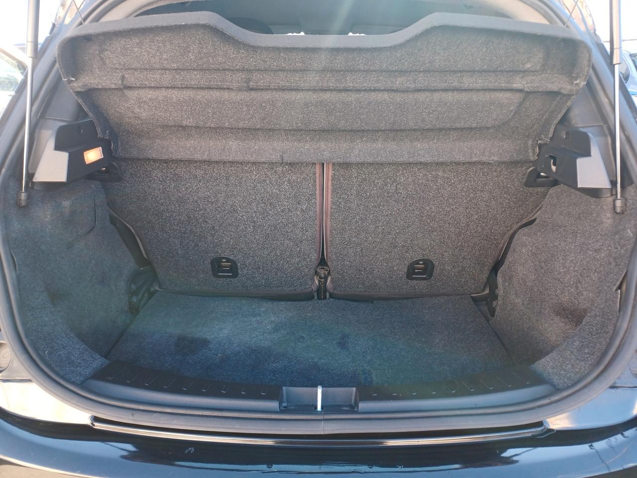 Lancia Ypsilon 1.2 5 porte solo 49000 km