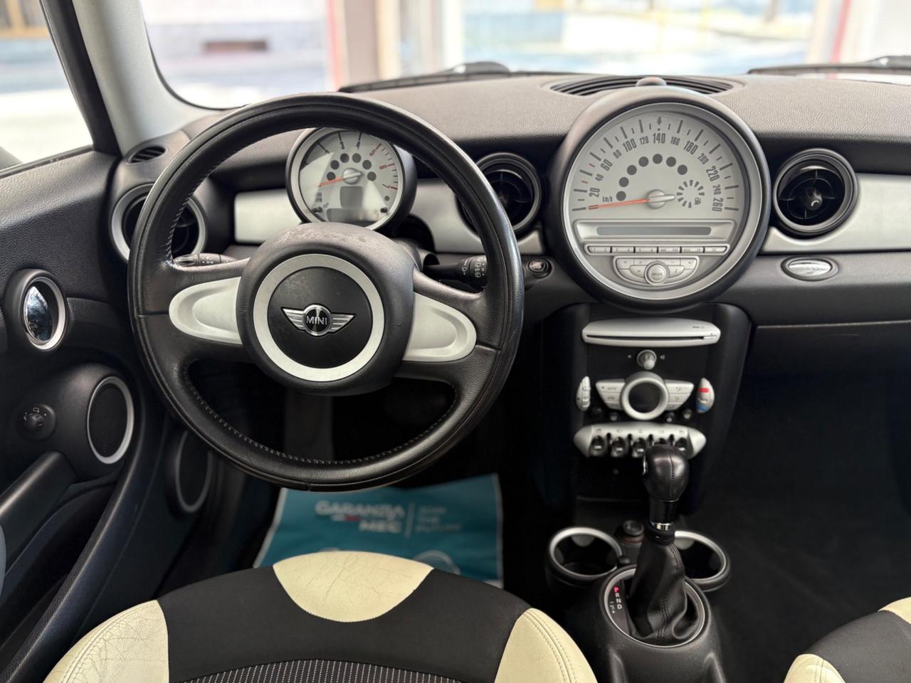 Mini Mini 1.6 16V Cooper D 50 Mayfair