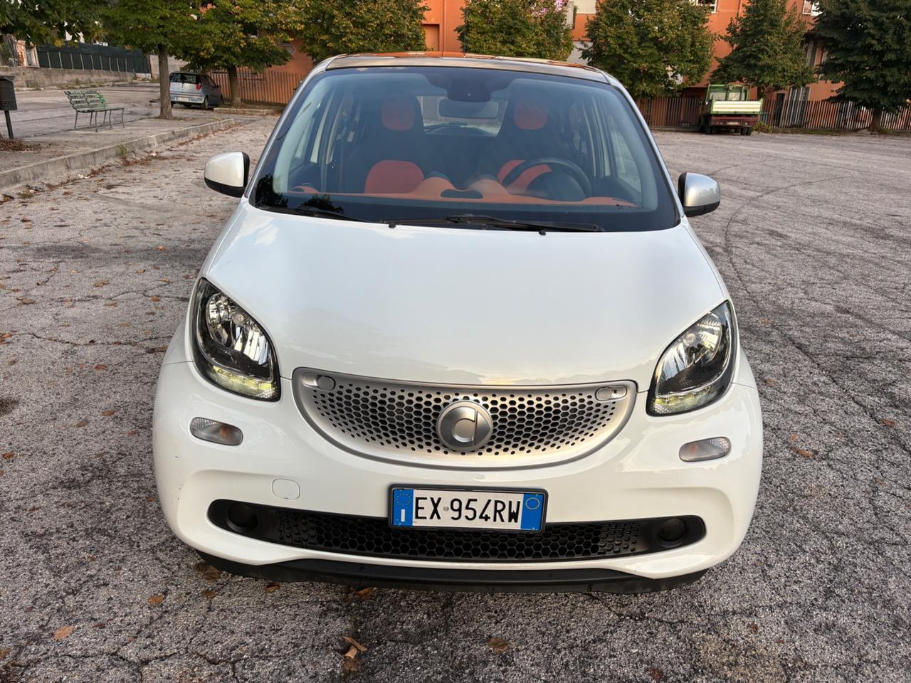 Smart ForFour 1.0 BENZ/GPL*2014”PASSION”