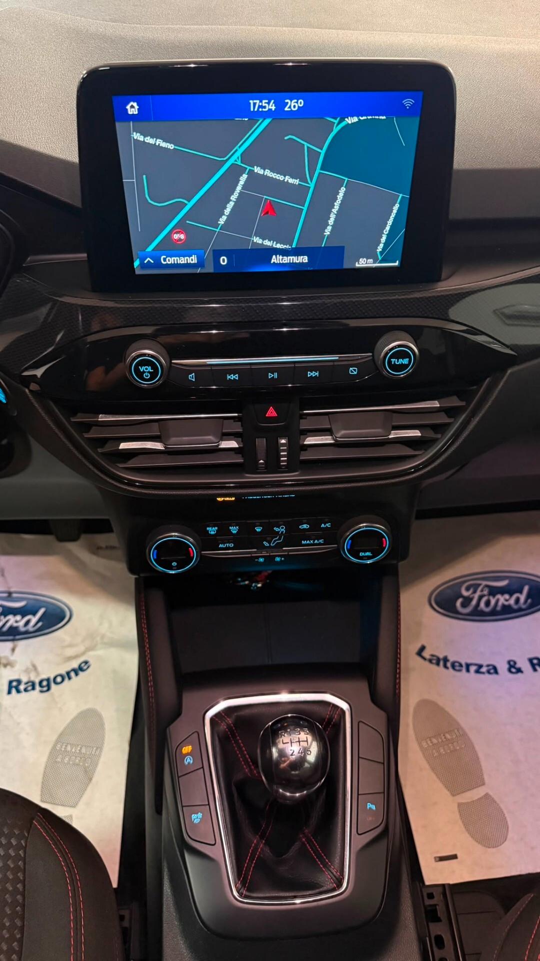 Ford Kuga 1.5 EcoBlue 120 CV 2WD ST-Line in arrivo