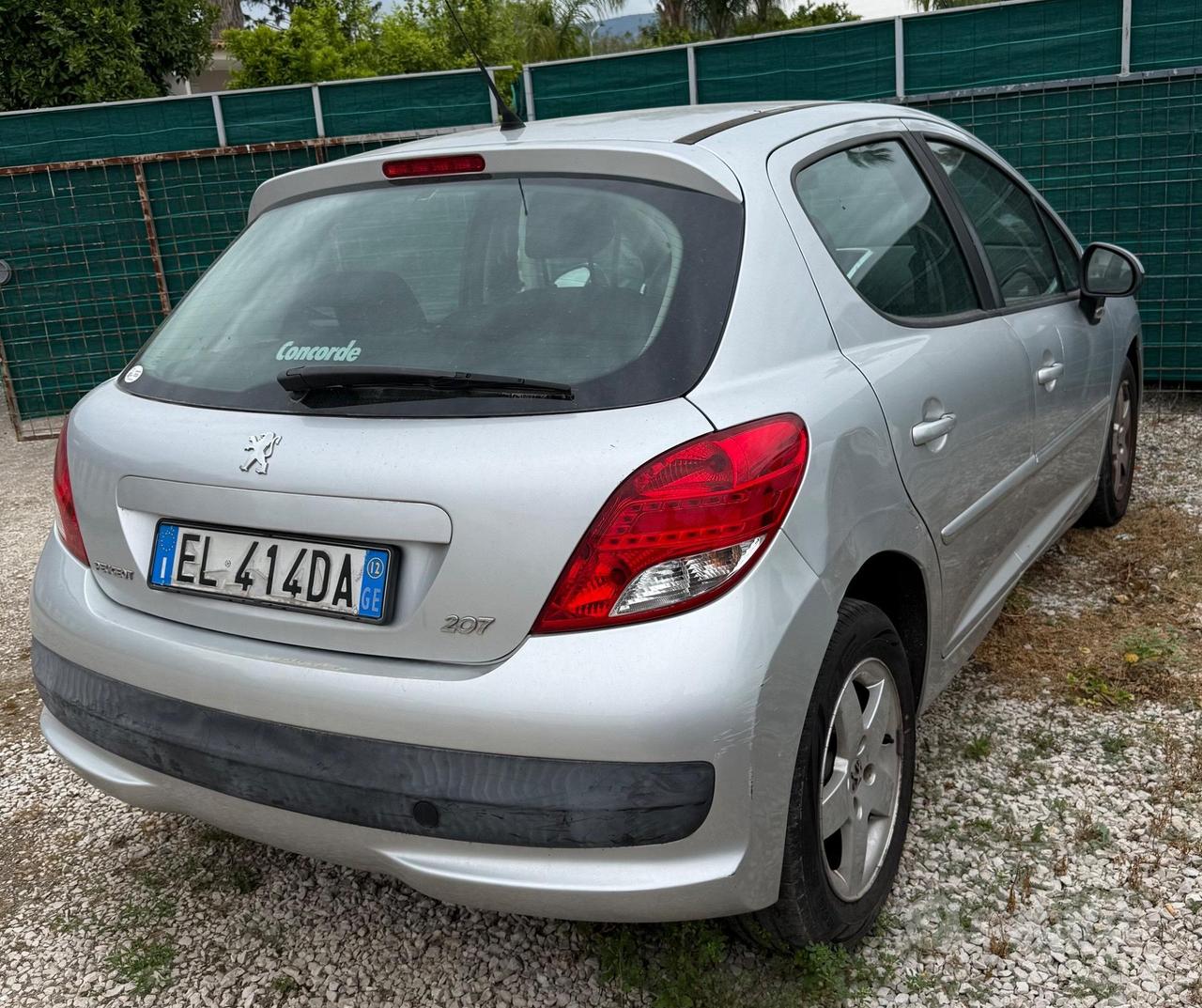Peugeot 207 1.4 VTi 95CV 5p. Active