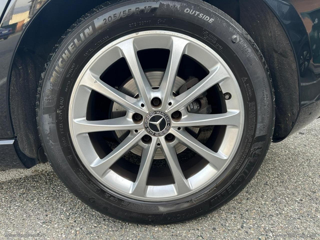 MERCEDES-BENZ A 180 Business *PROMO*