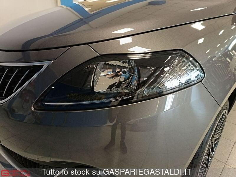 Lancia Ypsilon 1.0 FireFly 5 porte S&S Hybryd Gold