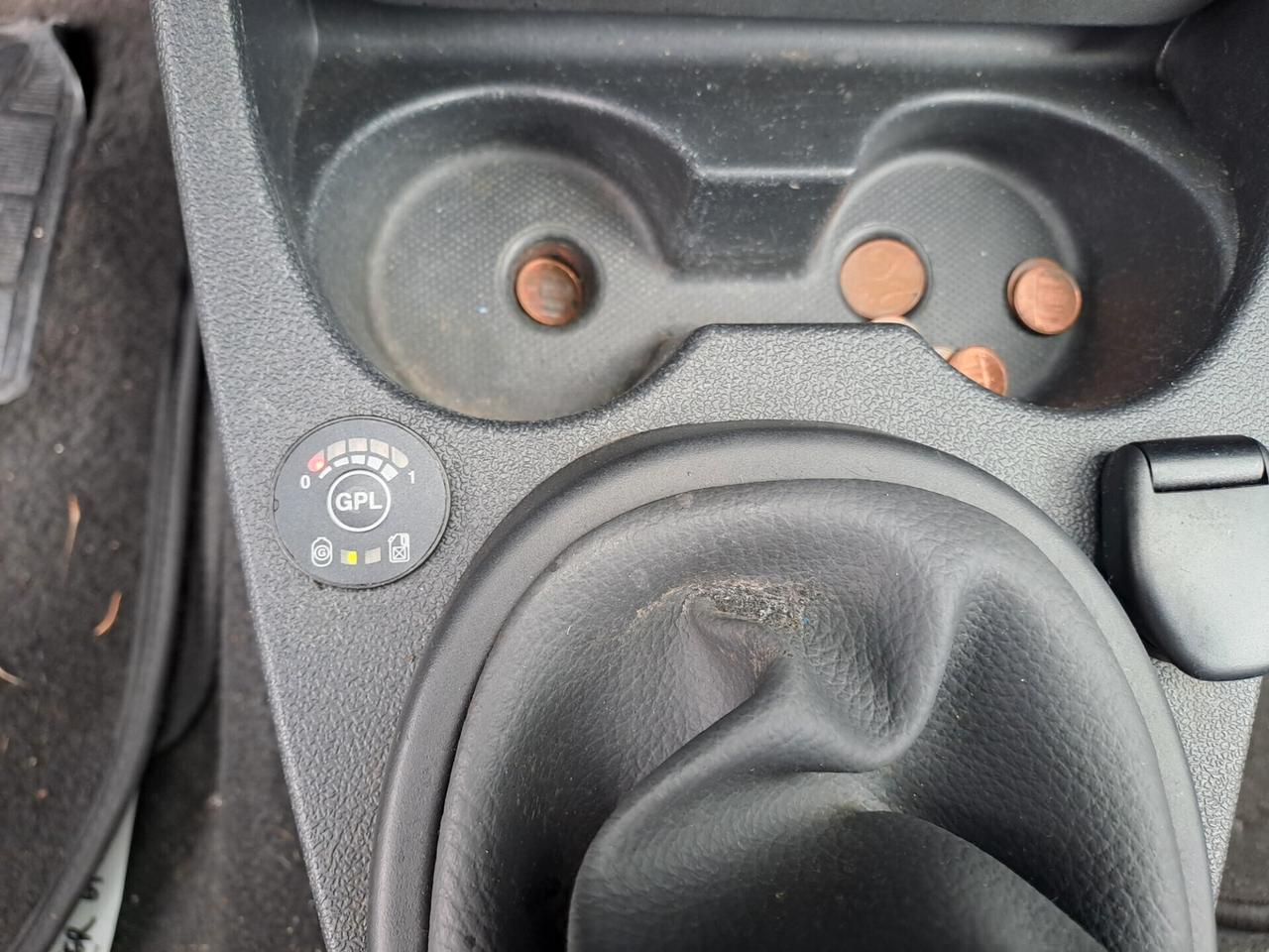 Dacia Duster 1.6 GPL MOTORE RIFATTO