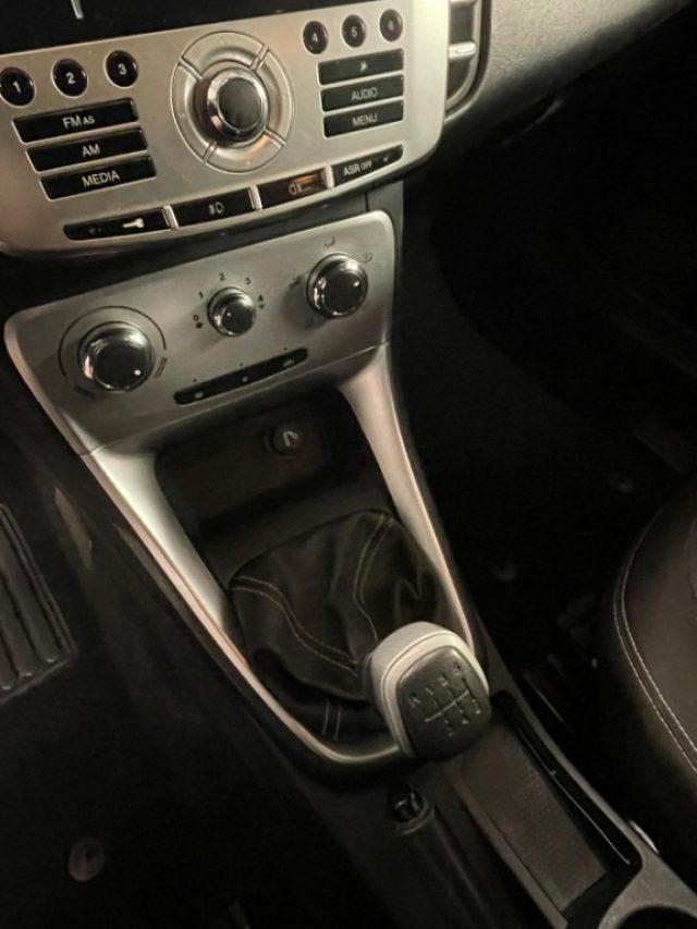 LANCIA Delta 1.6 MJT DPF 105 CV Steel