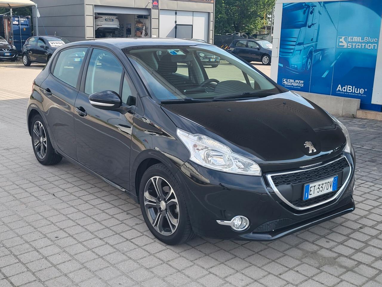 Peugeot 208 1.4 HDi 68 CV 5 porte Active