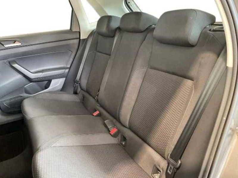 Volkswagen Polo VI 2017 5p 1.0 mpi Comfortline 75cv