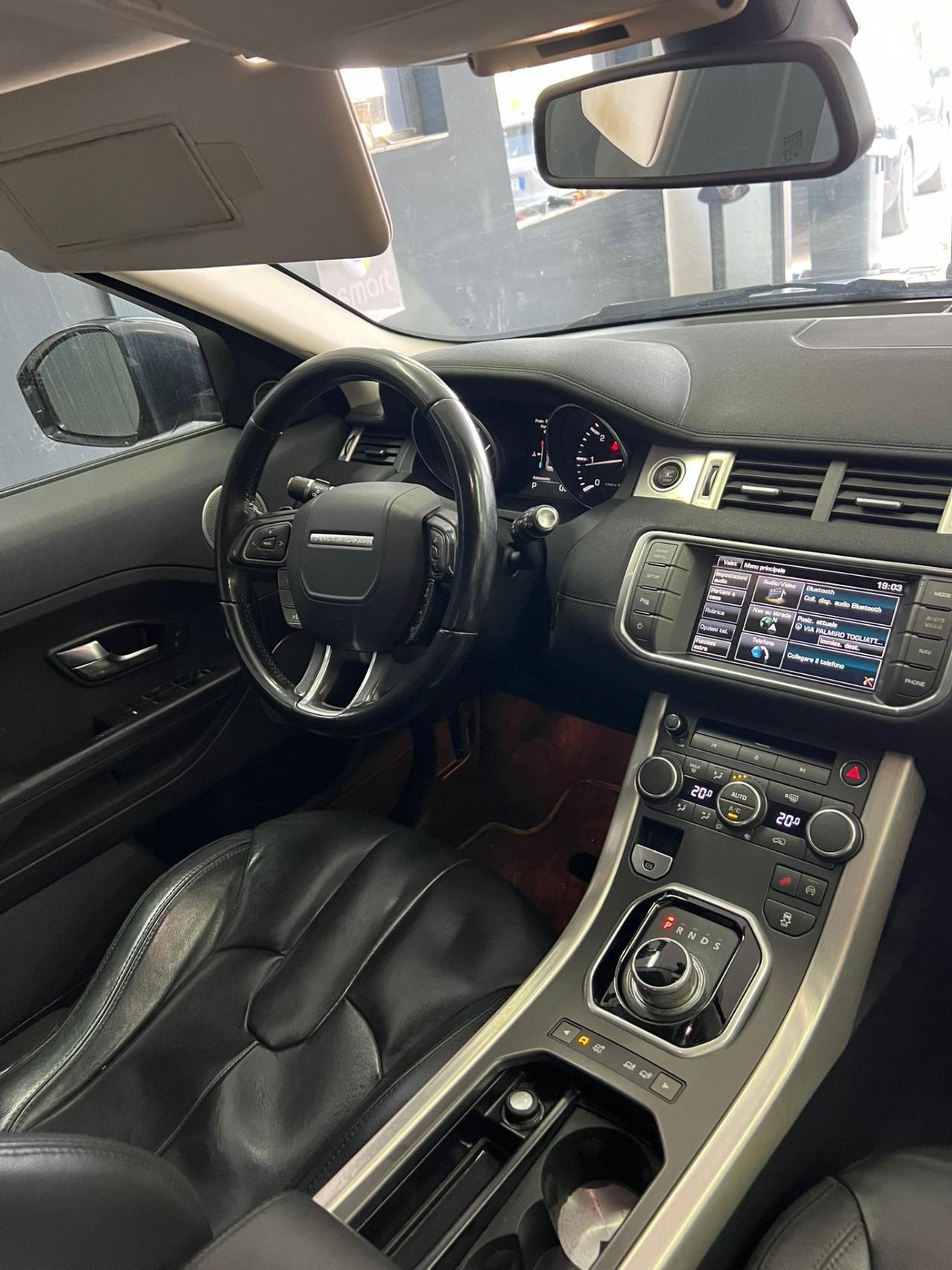 Land Rover Range Evoque 2.2 TD4 5p. Dynamic