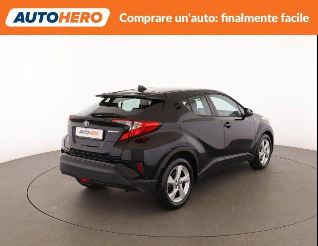 TOYOTA C-HR 1.8 Hybrid E-CVT Active