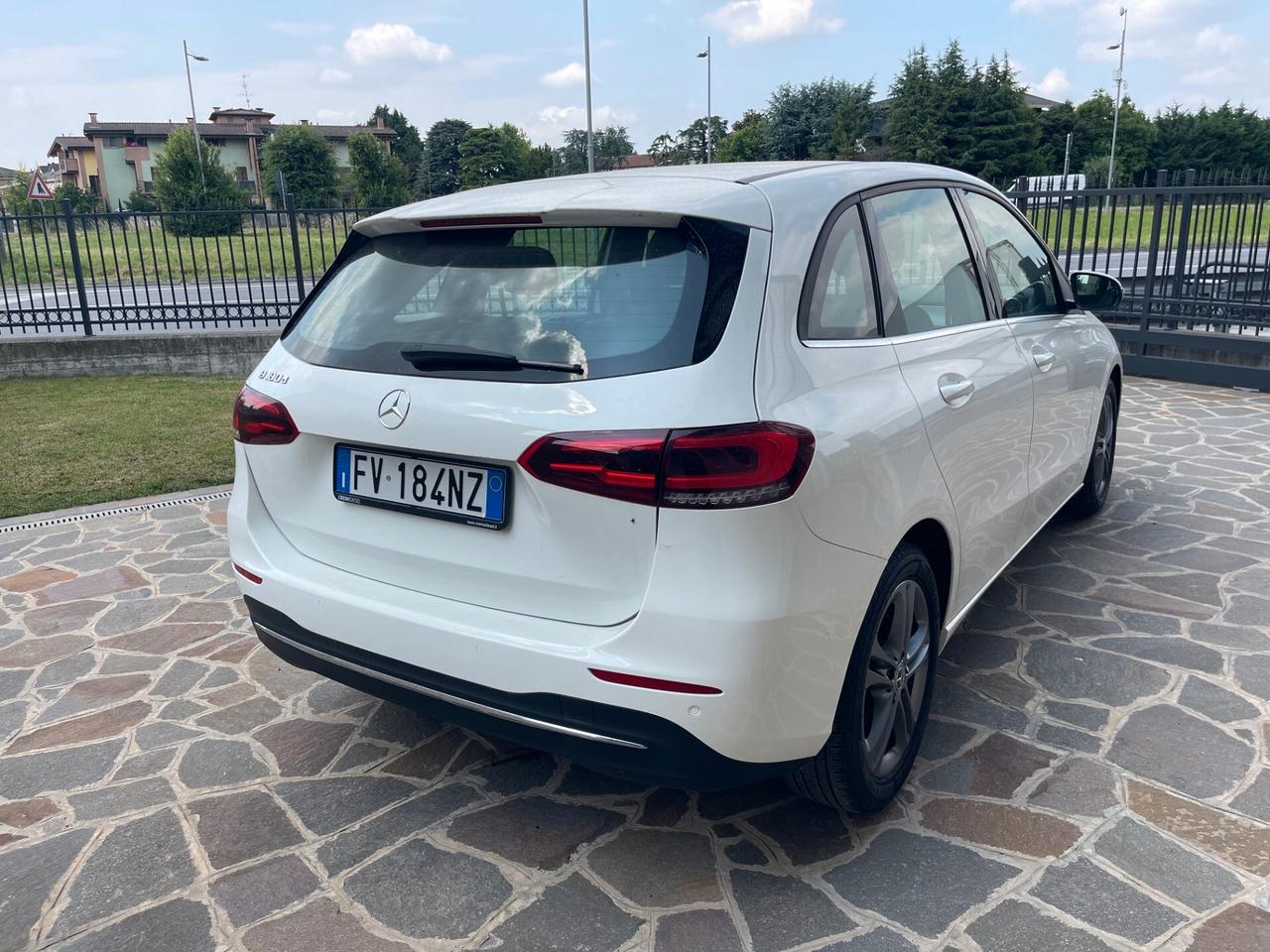 Mercedes-benz B 180 d Automatic Sport