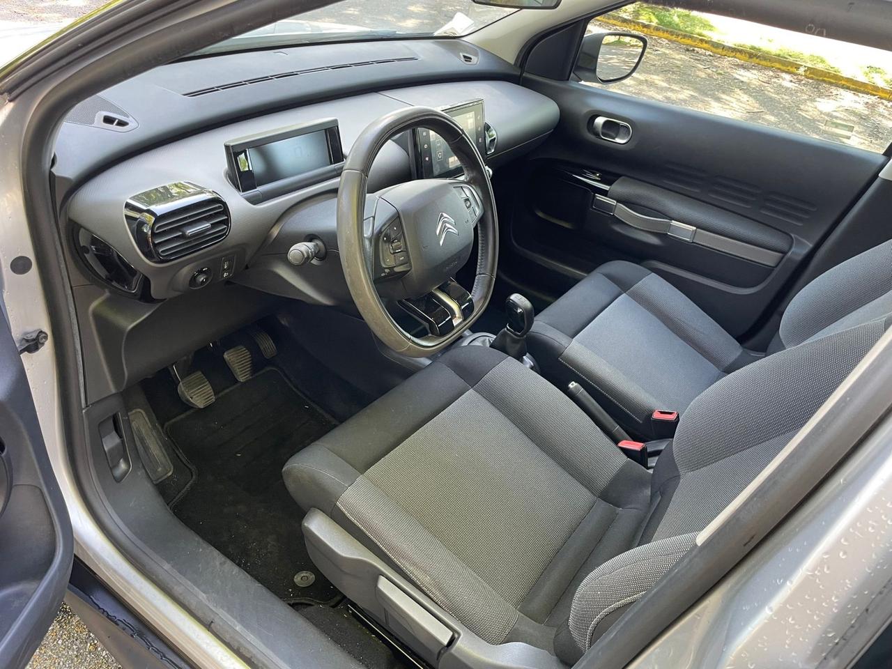 Citroen C4 Cactus PureTech 82 Shine