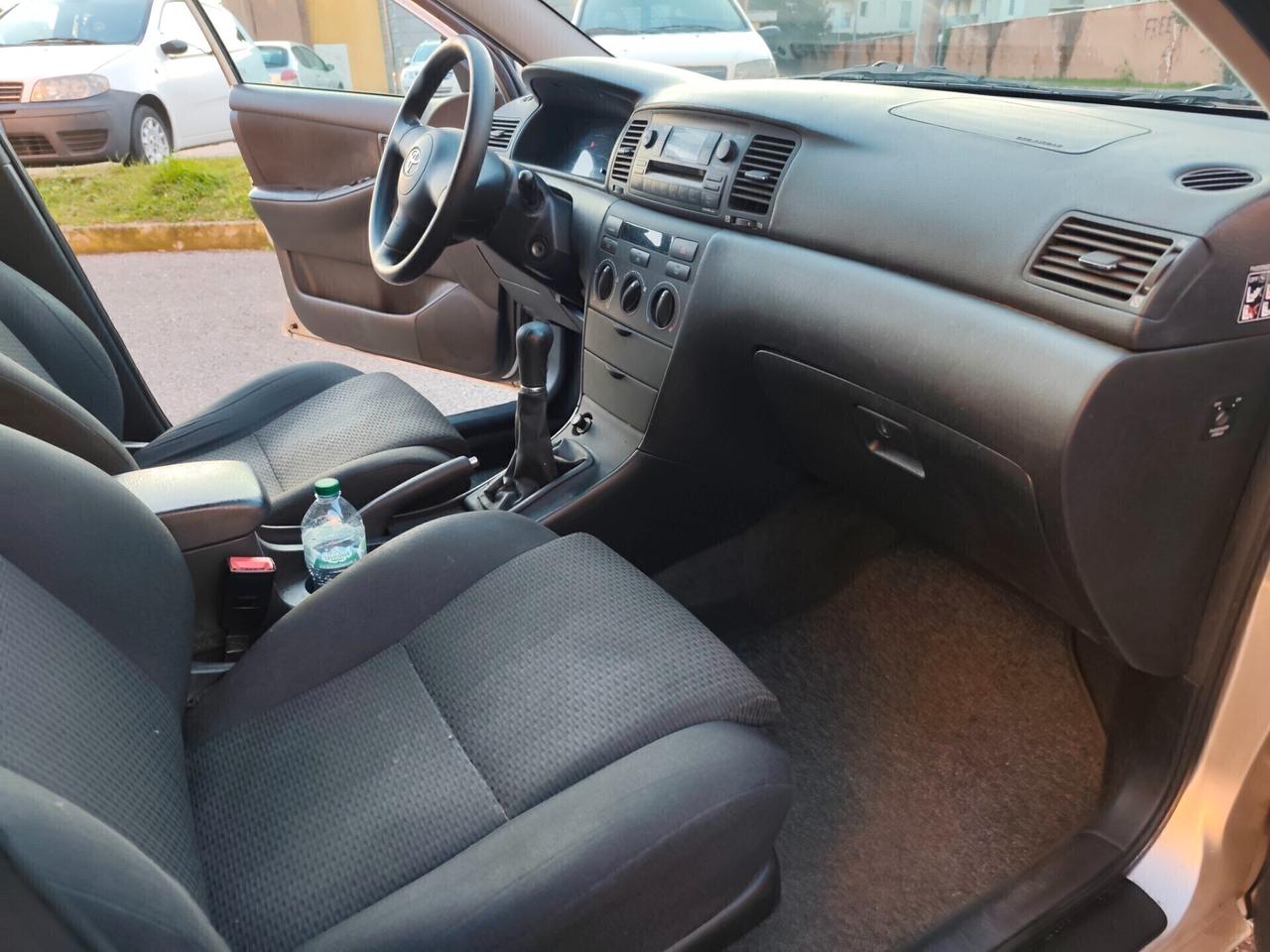 Toyota Corolla 1.4 Benz euro 4 1 proprietario