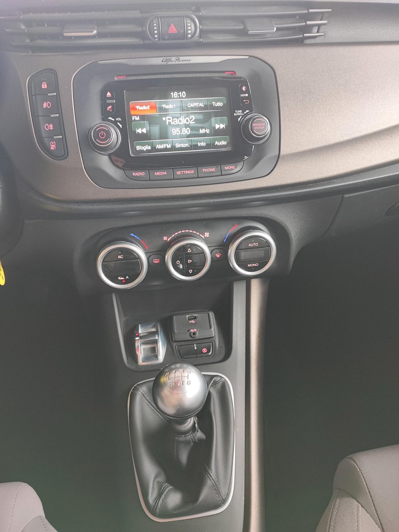 Alfa Romeo Giulietta 1.6 JTDm-2 105 CV Distinctive