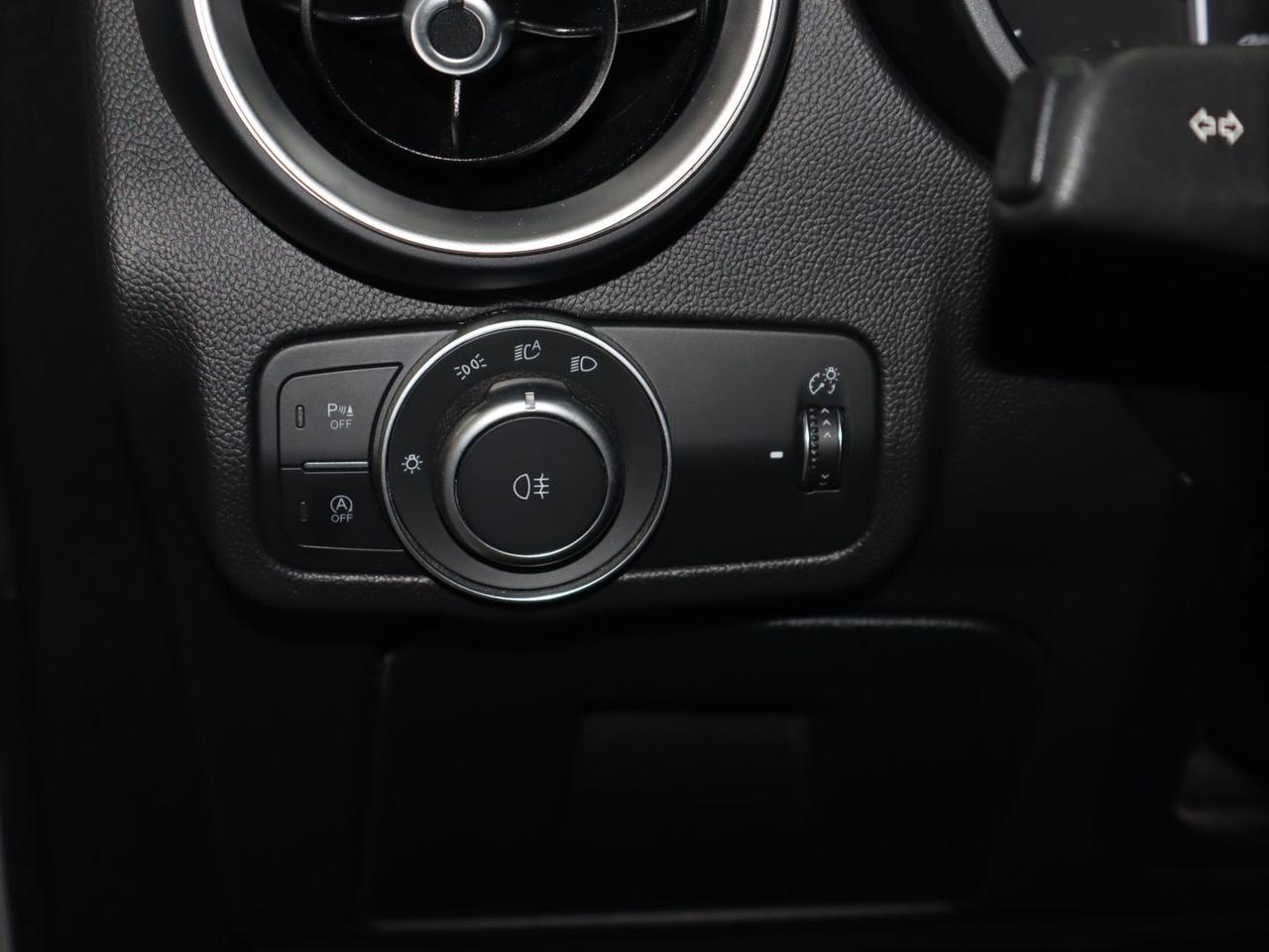 Alfa Romeo Stelvio Q4 Business 2.2 #11189