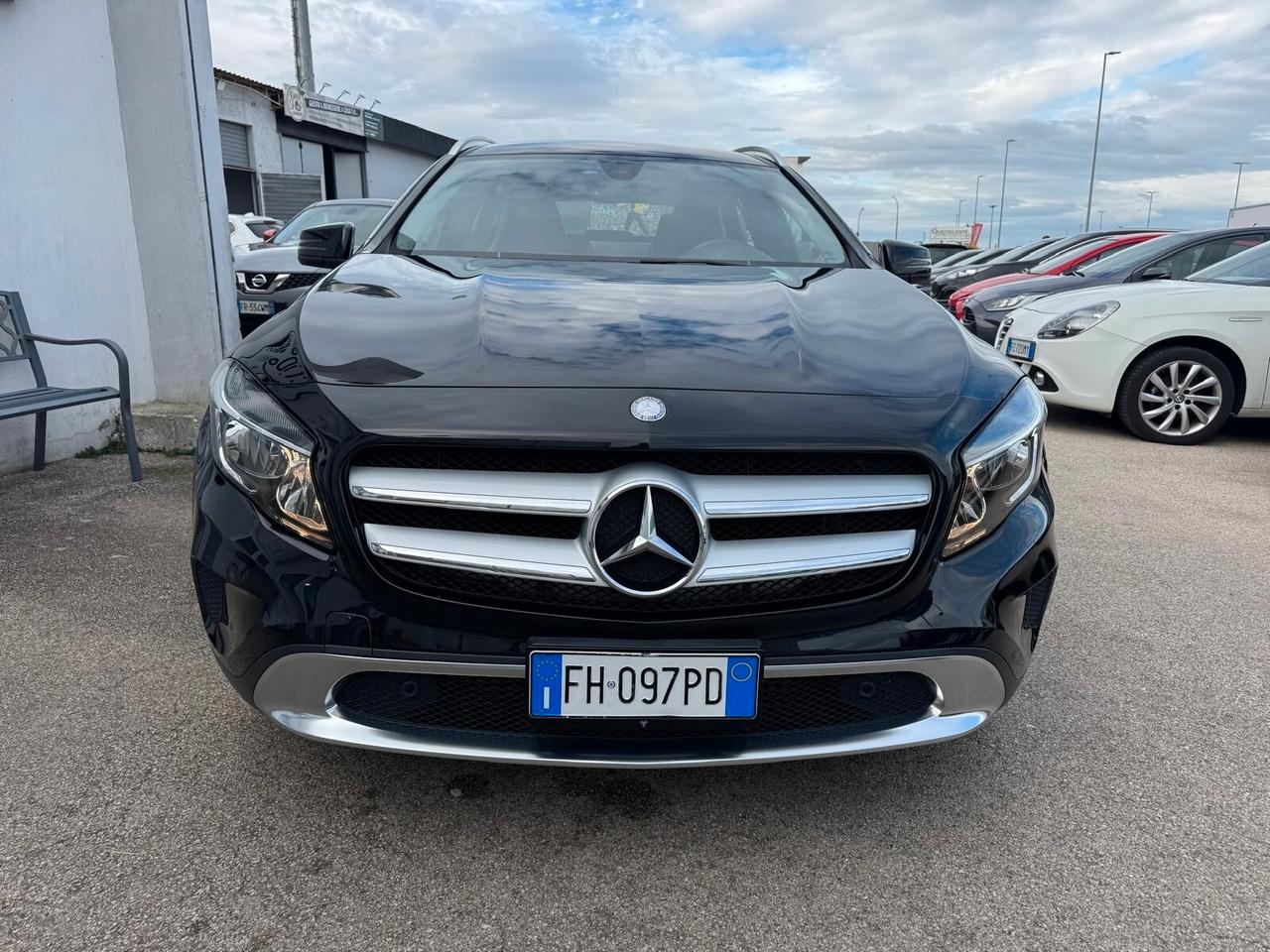 Mercedes-benz GLA 200 d Automatic Premium
