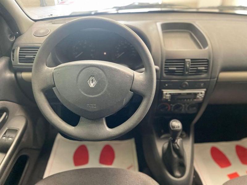 Renault Clio Clio 1.2 cat 5 porte Confort Authentique