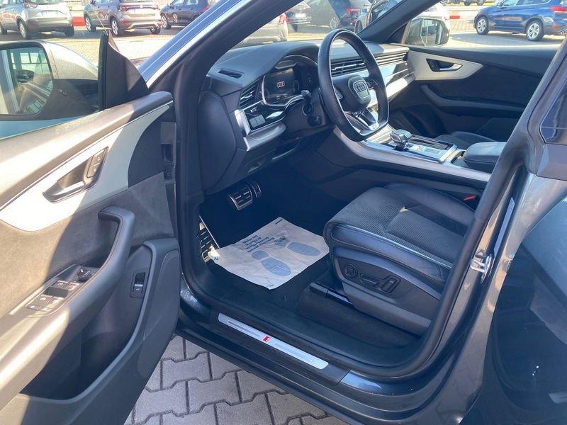 Audi Q8 45 TDI quattro tiptronic Sport S-line