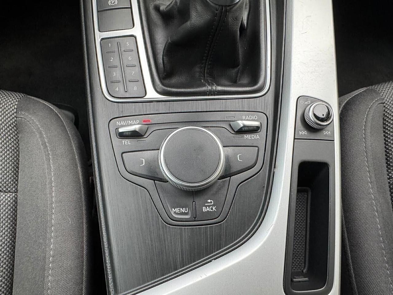 AUDI A4 2.0 TDI 122 CV BUSINESS UNIP ZERO ANTICIPO