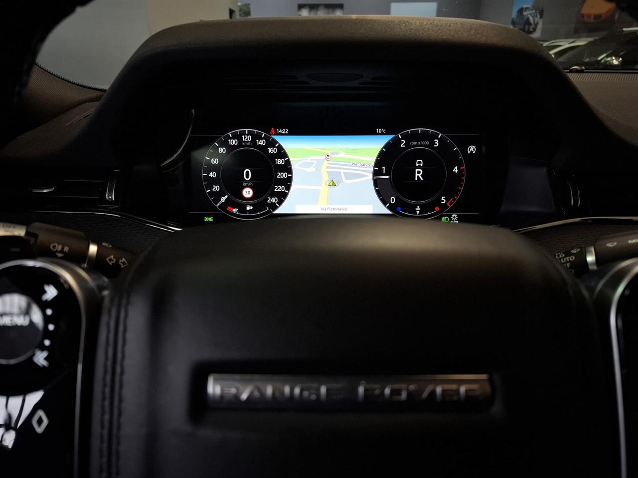 Land Rover Range Evoque R-Dynamic Hybrid Diesel Automatica