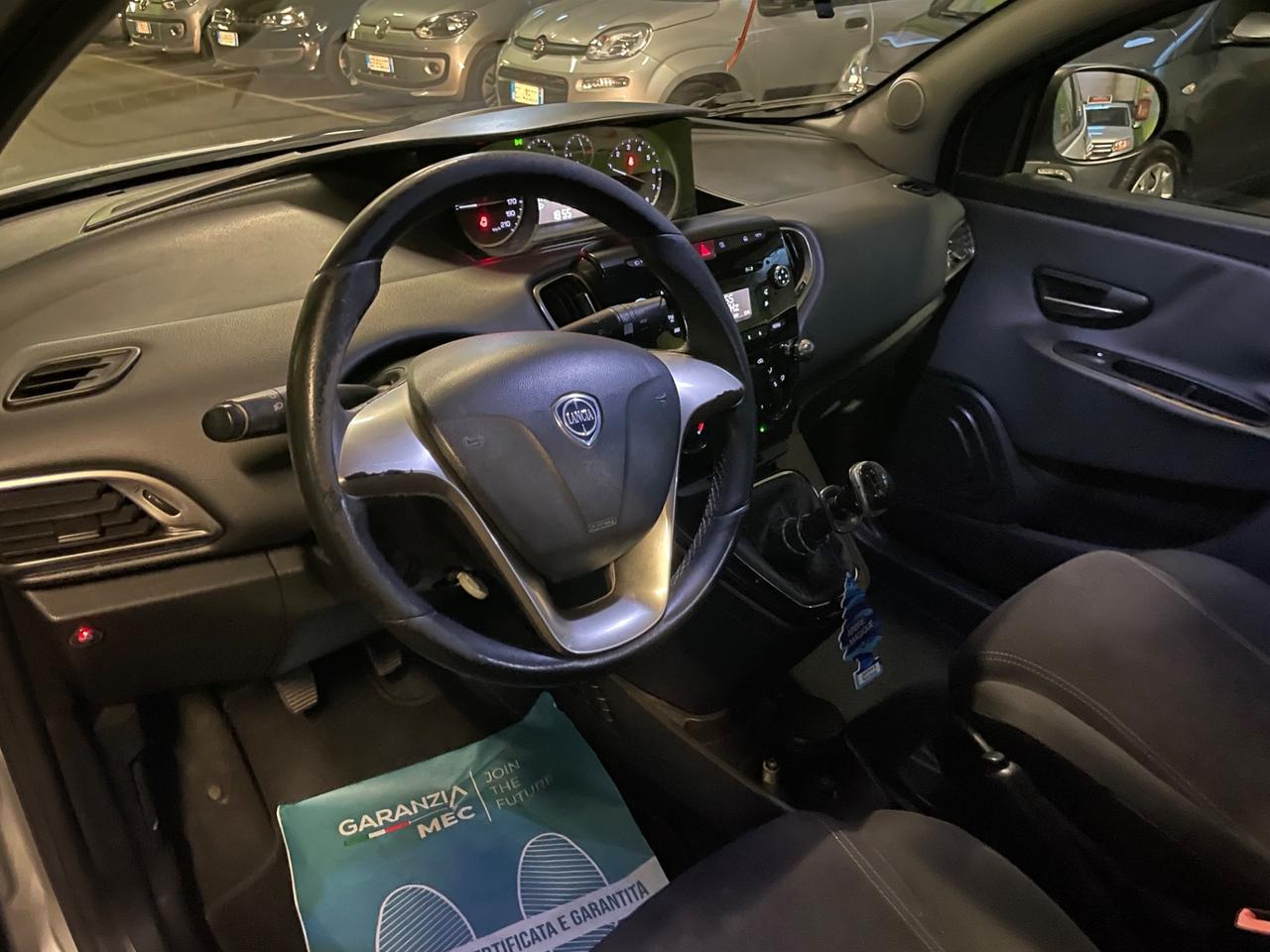 Lancia Ypsilon 1.2 Neopatentati Euro 6