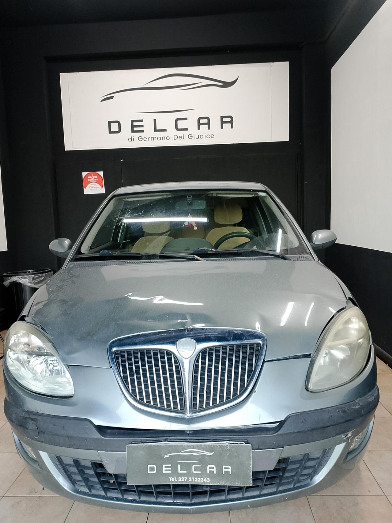 Lancia Ypsilon 1.2 Argento