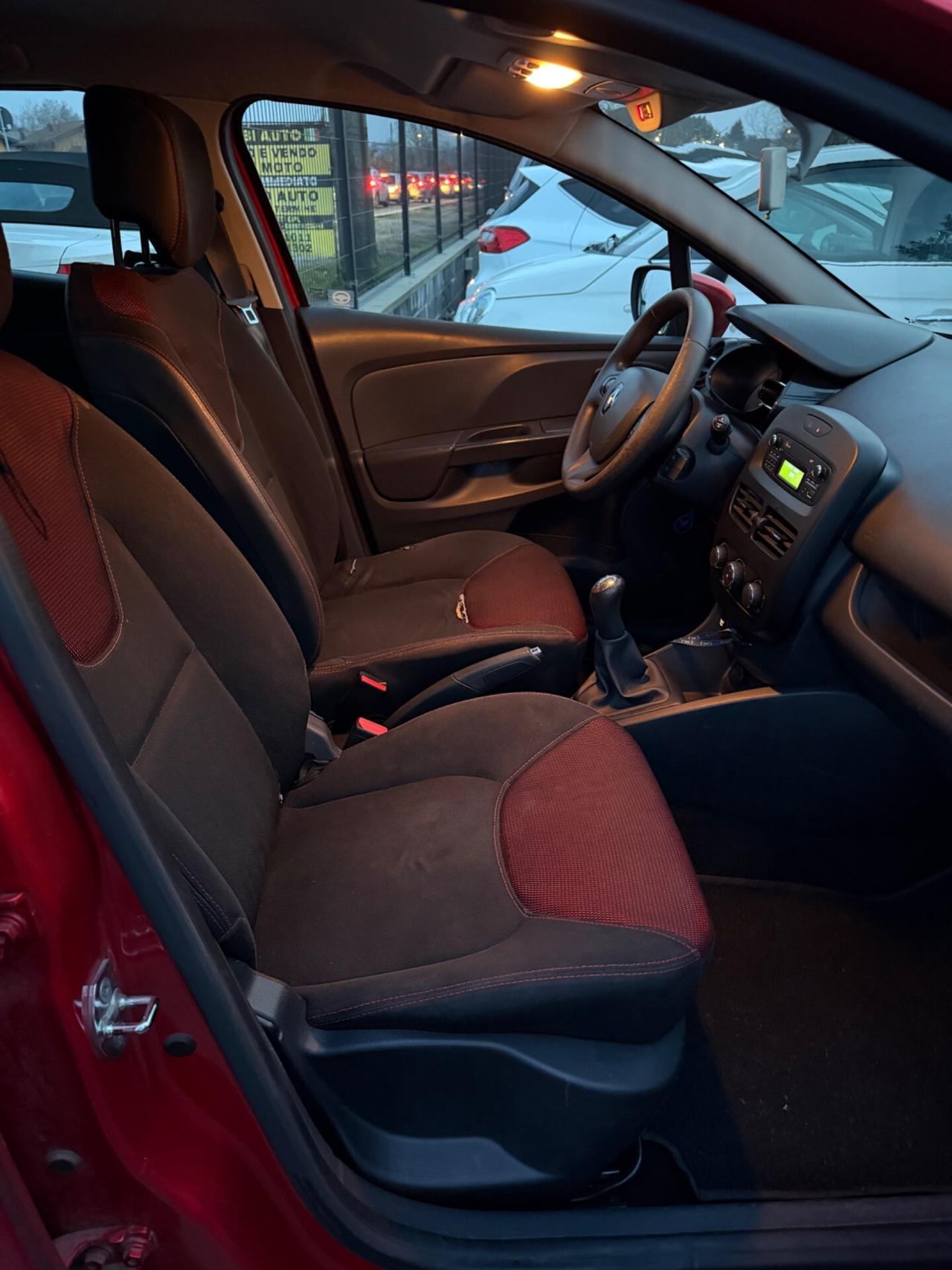 Renault Clio 1.5 dCi 8V 75CV 5 porte Live