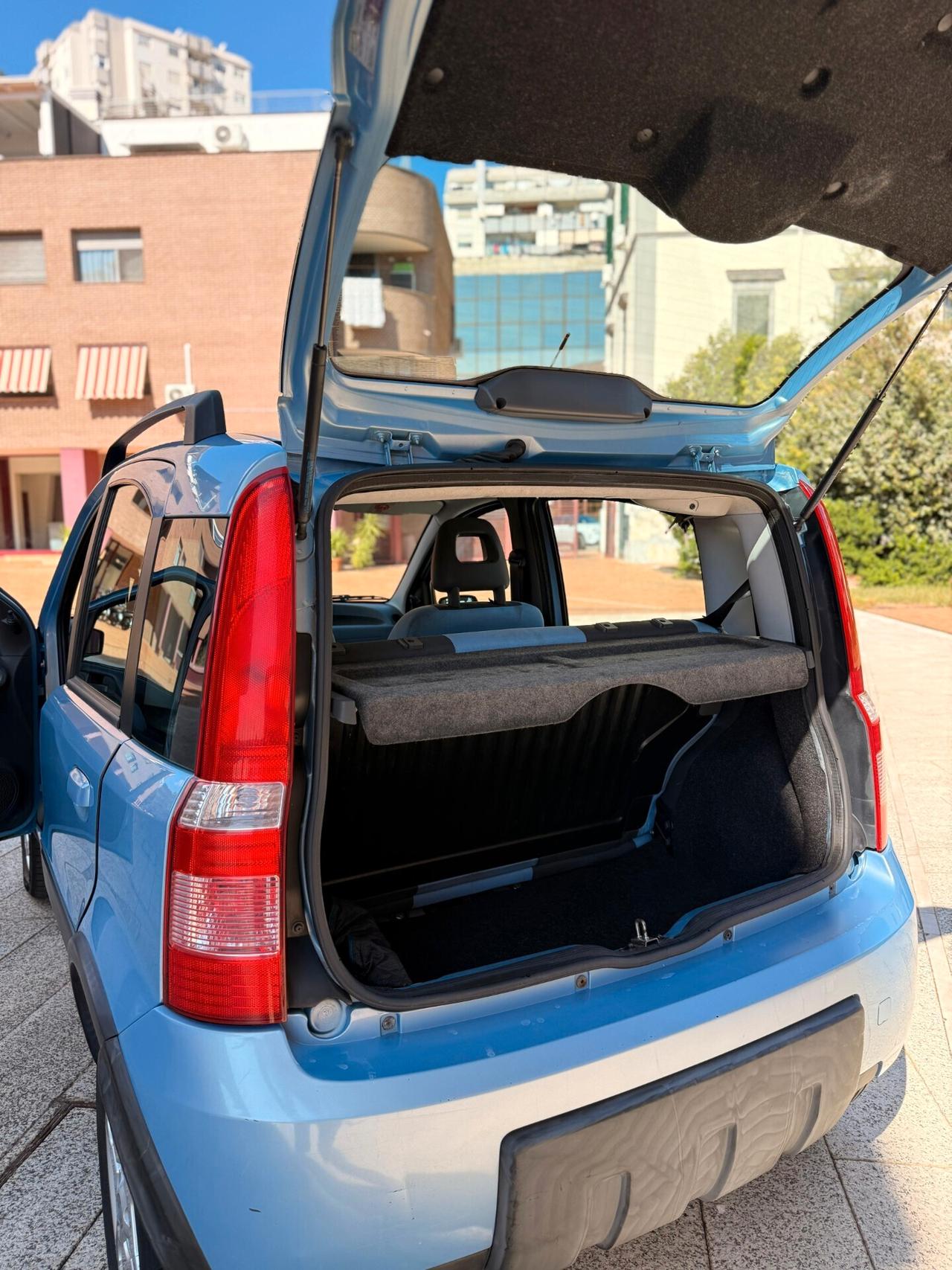 Fiat Panda 1.3 MJT 16V 4x4 Climbing